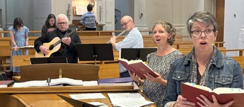 Abbey Dupuy and other musicians