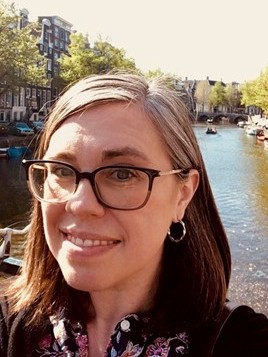 Portrait photo of Jennifer Otto